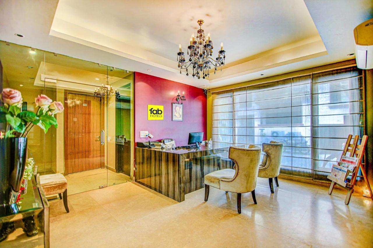 Fabhotel Cotts Villa Vasant Kunj New Delhi Bagian luar foto