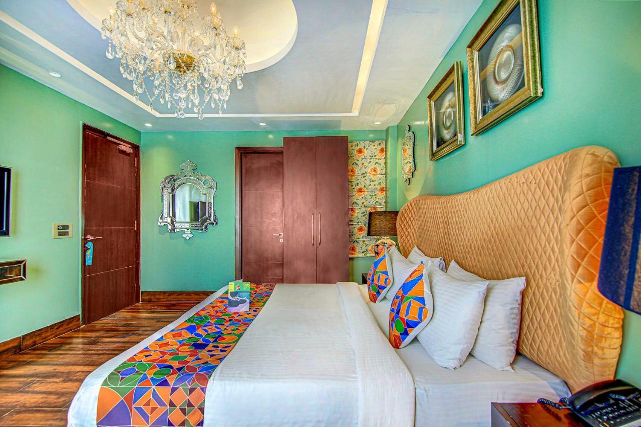 Fabhotel Cotts Villa Vasant Kunj New Delhi Bagian luar foto