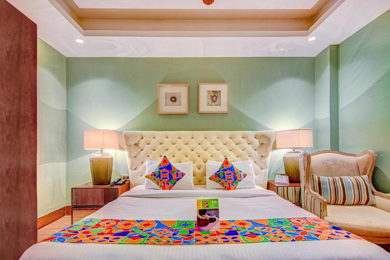Fabhotel Cotts Villa Vasant Kunj New Delhi Bagian luar foto